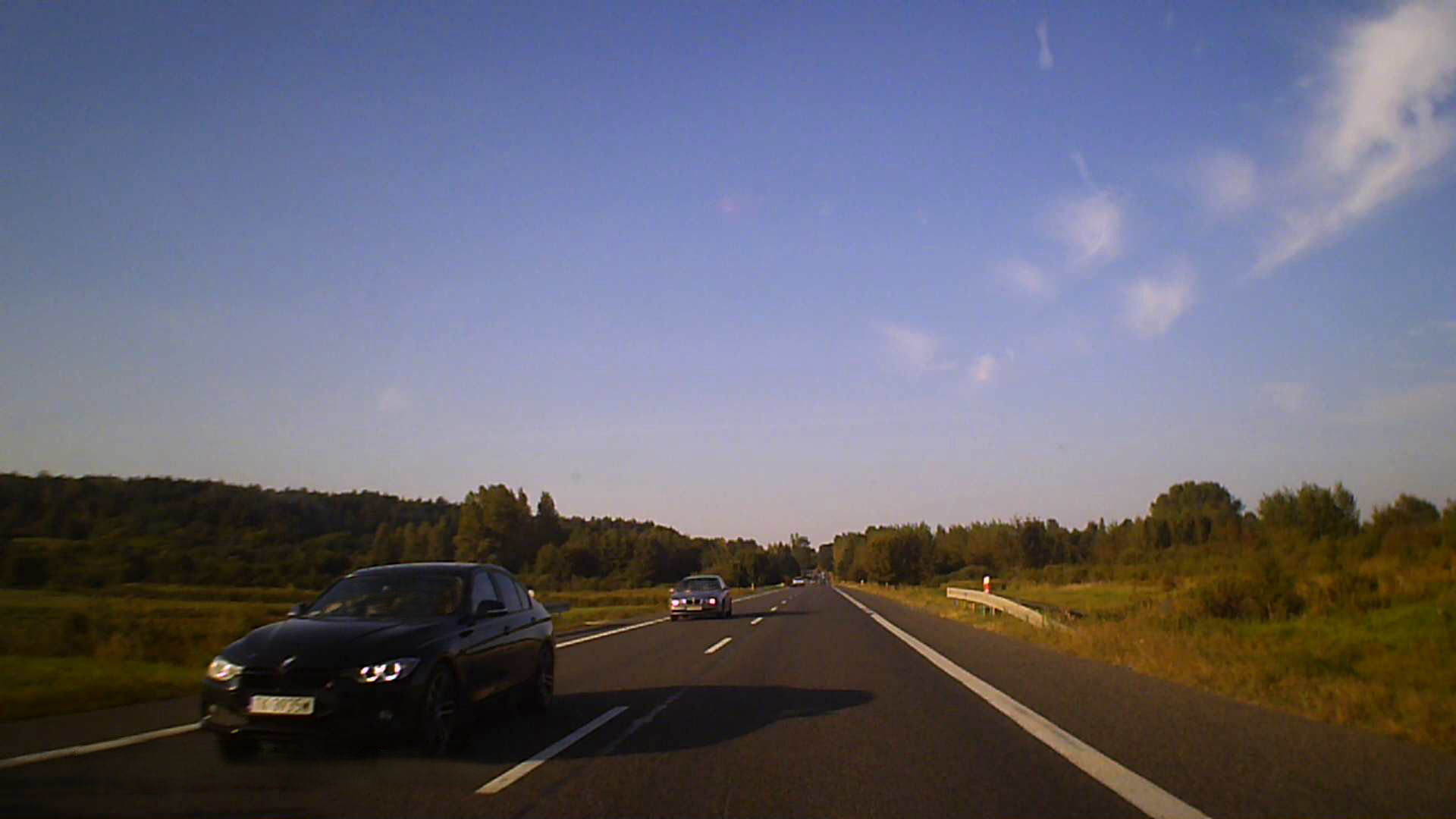 Gościu, weź coś zrób z tą swoją czarnulką, bo ma drgania lewej powieki.