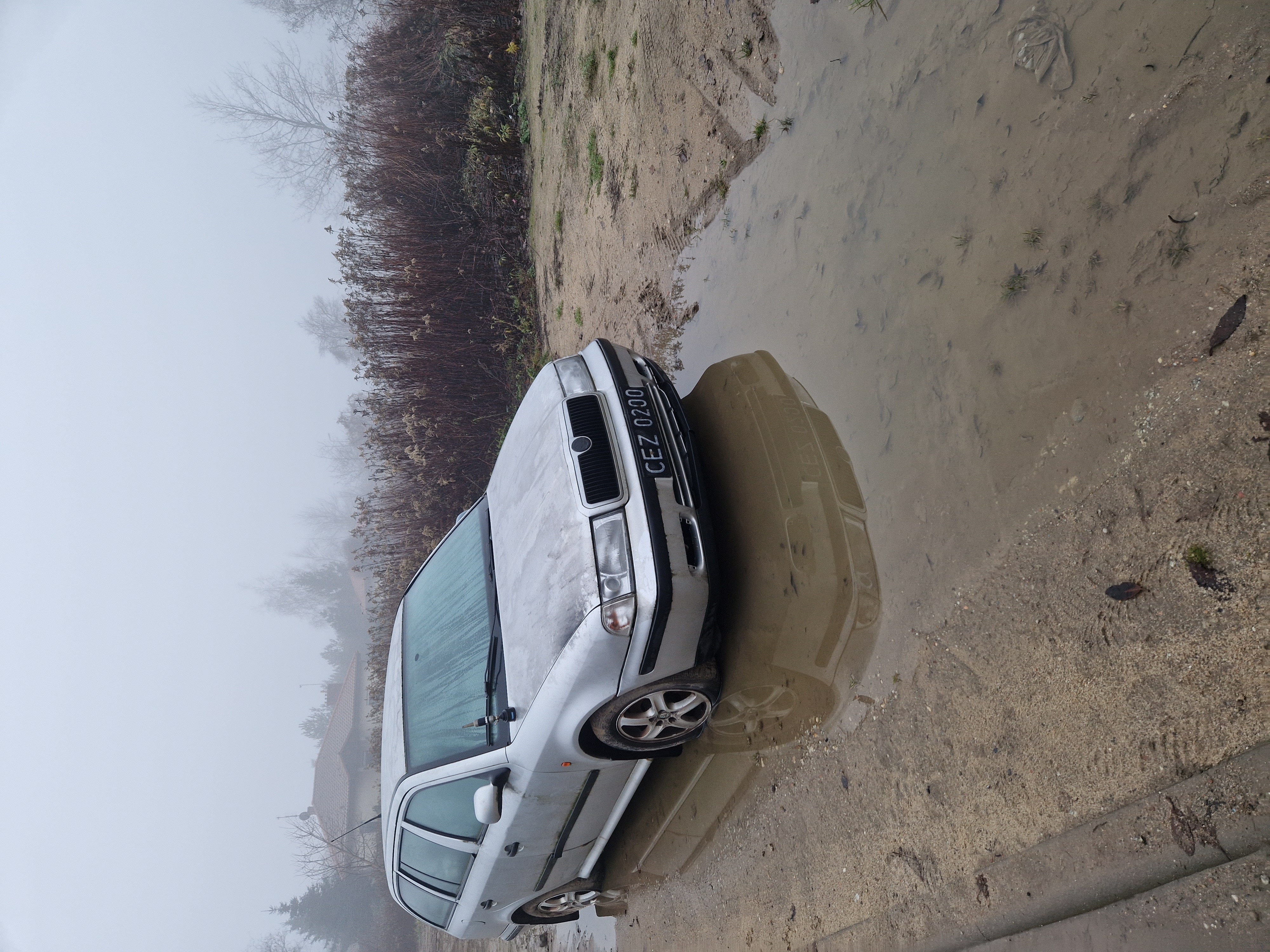 Mistrz parkowania w pojeździe o numerach CEZ0200 Mistrz parkowania w pojeździe o numerach CEZ0200