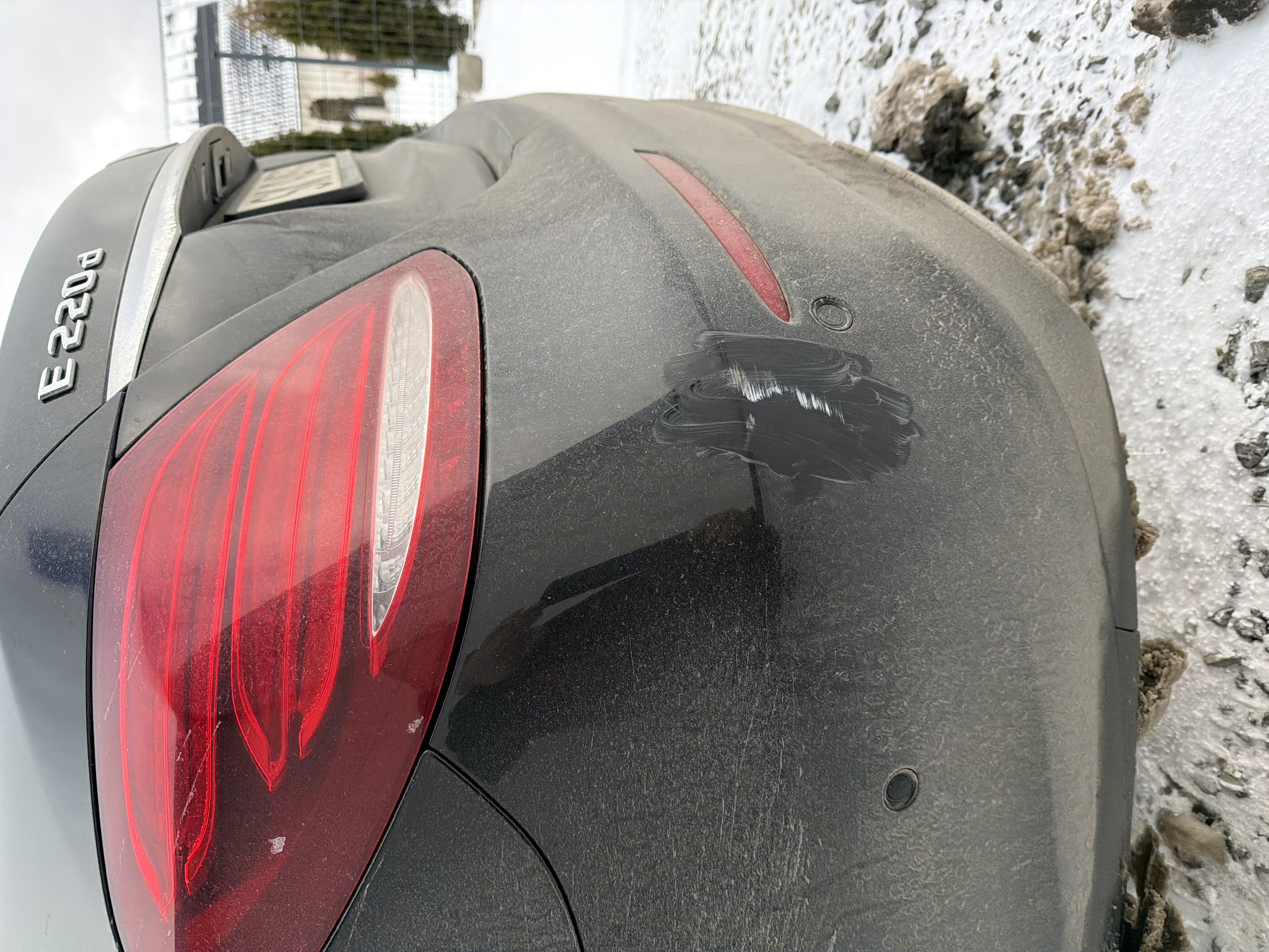 Pojazd o numerach KNT55539 uczestniczył w wypadku