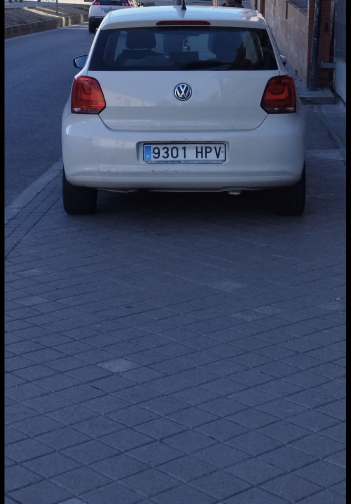 Mistrz parkowania w pojeździe o numerach 9301HPV