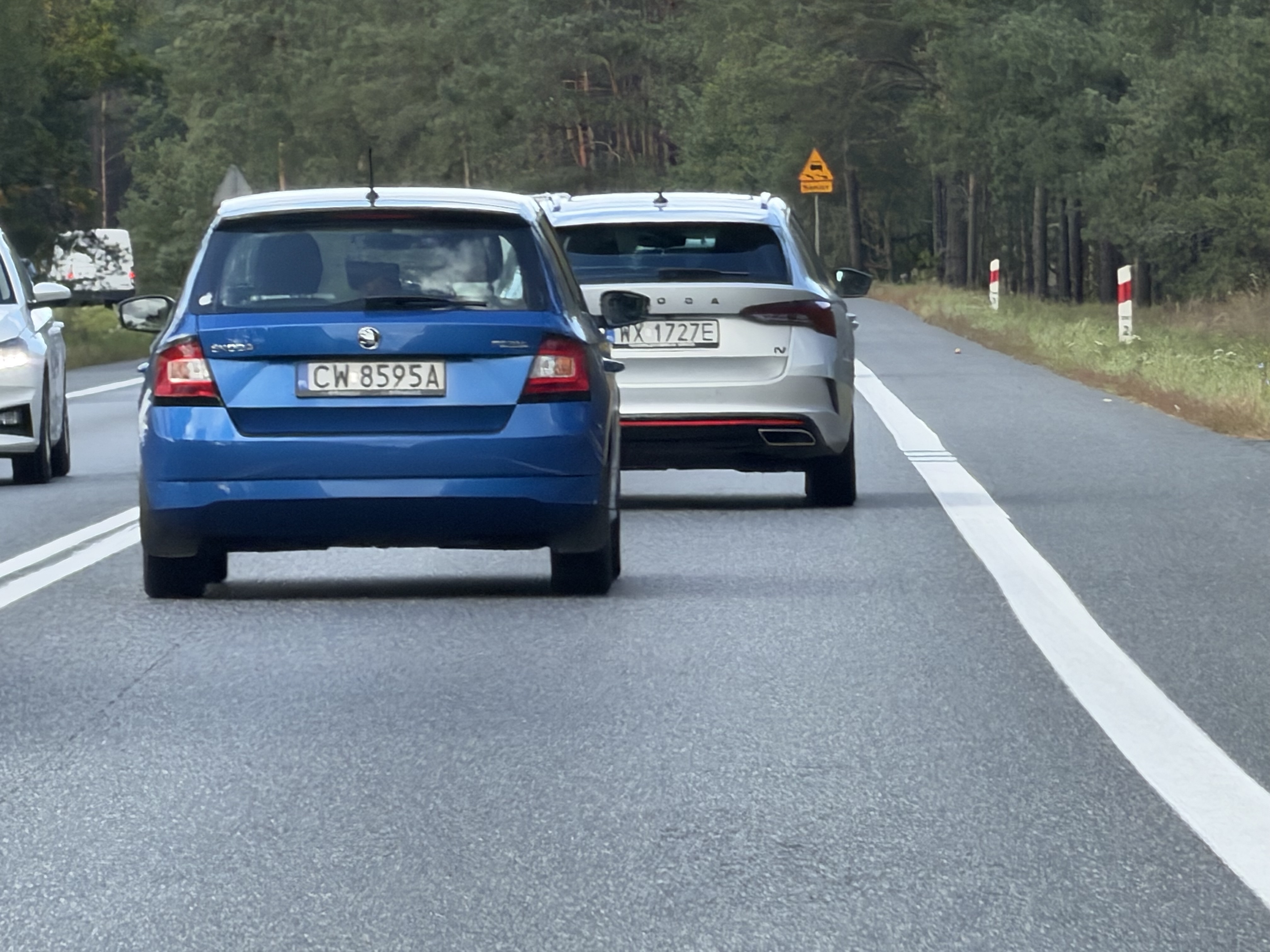 Pirat drogowy w pojeździe o numerach rejestracyjnych CW8595A