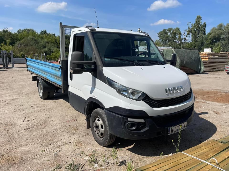 Викрадений транспортний засіб з номерними знаками WU0010L