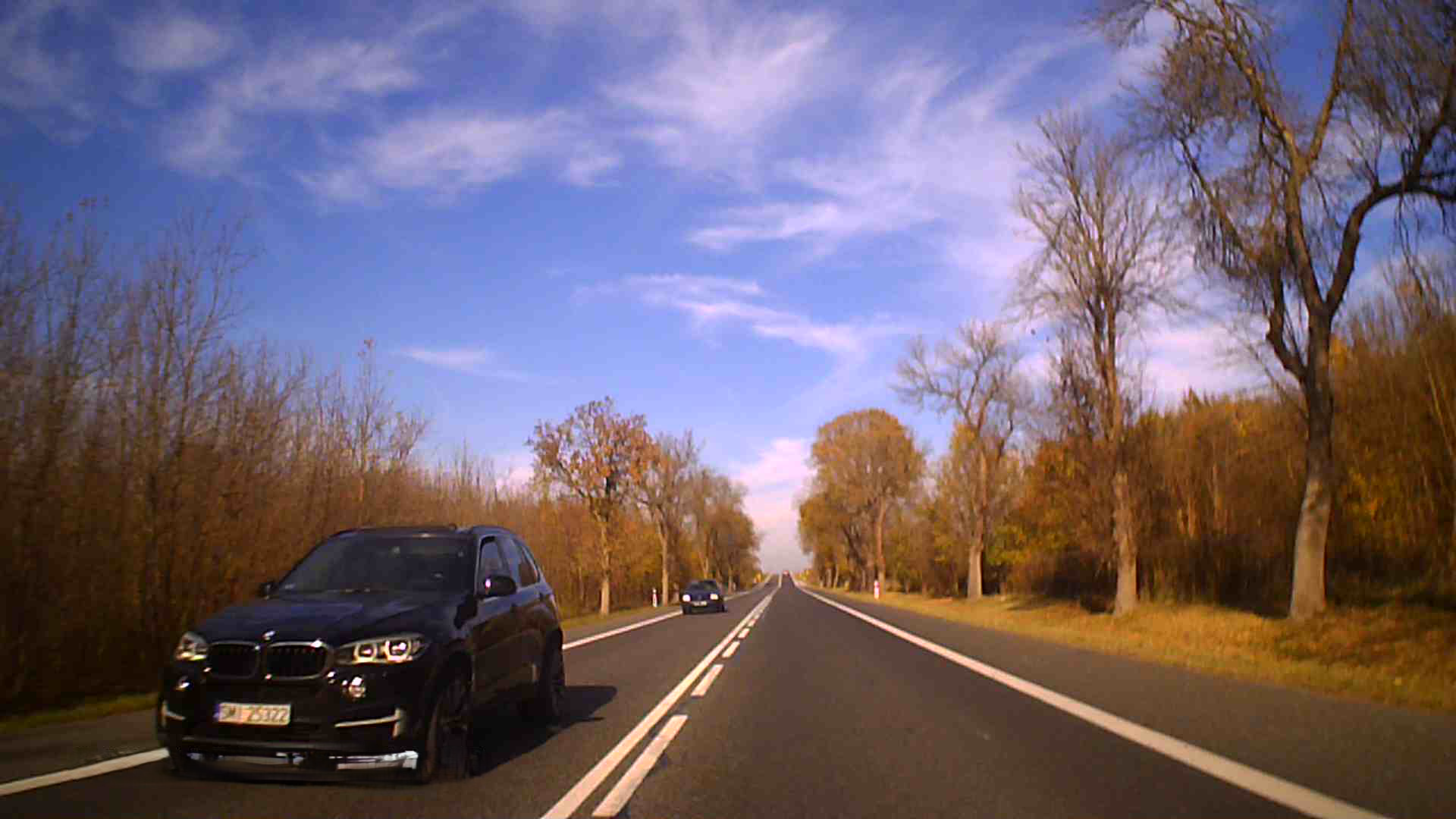 Pirata de carretera en un vehículo con matrícula SMI25322