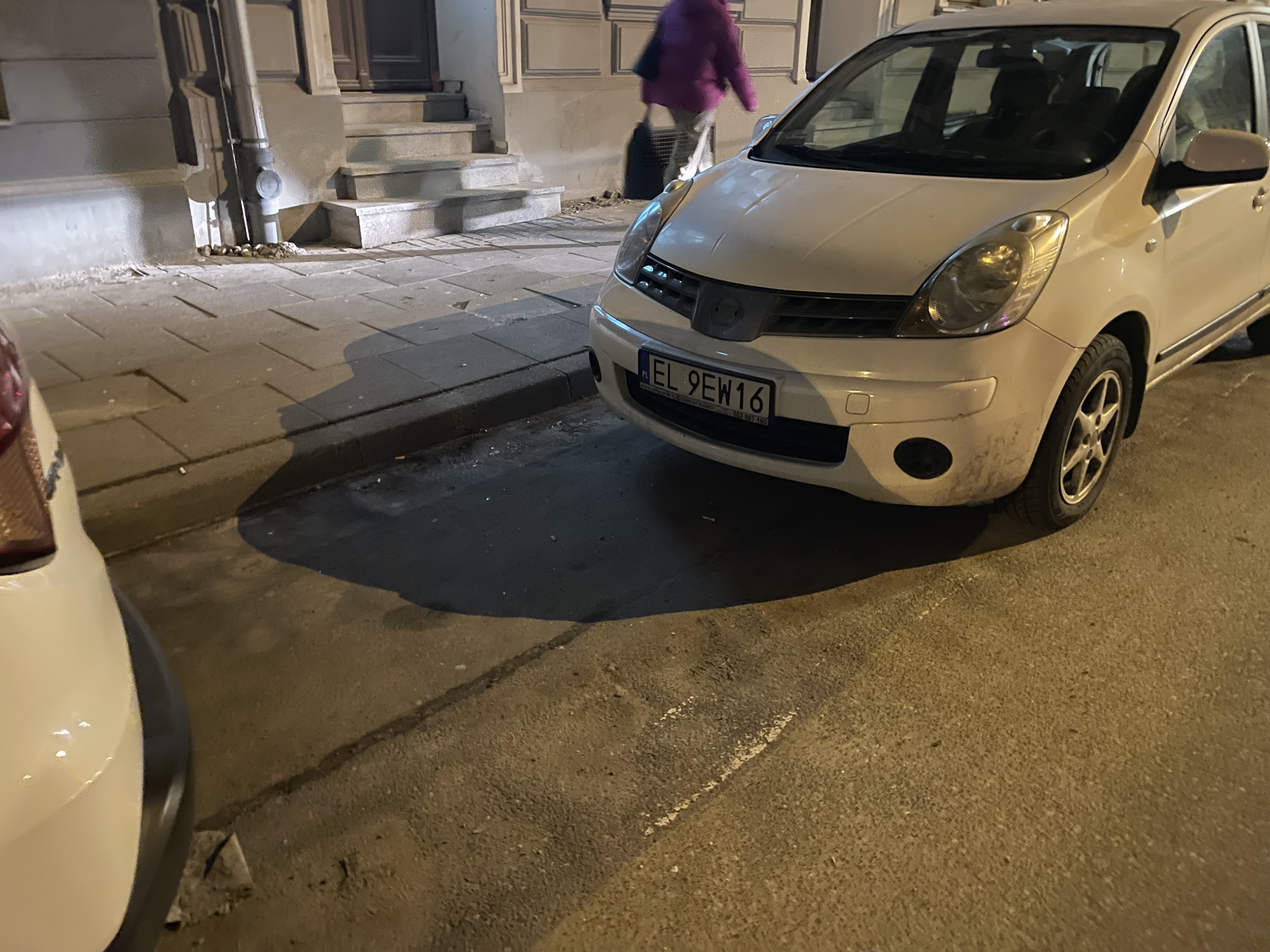 Parkeringsmester i et kjøretøy med EL9EW16 tall