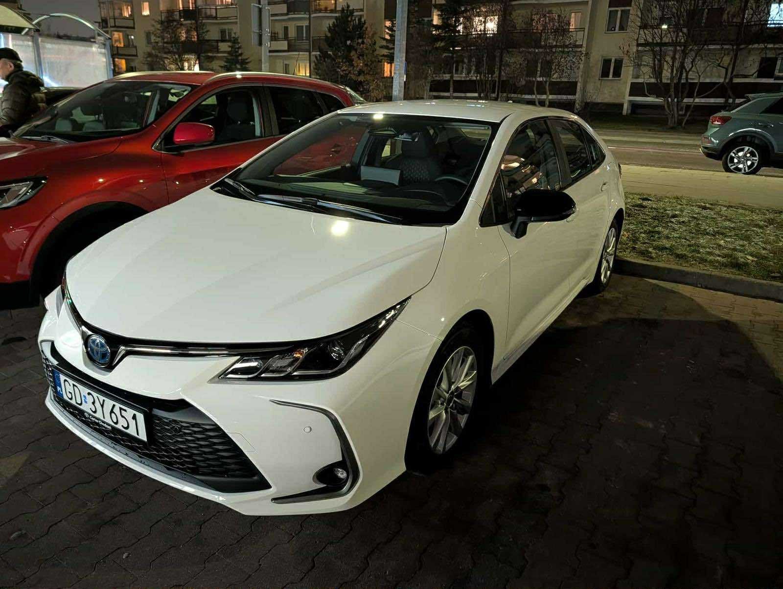 Numer rejestracyjny GD 3Y651 posiada TOYOTA TOYOTA COROLLA - GD3Y651