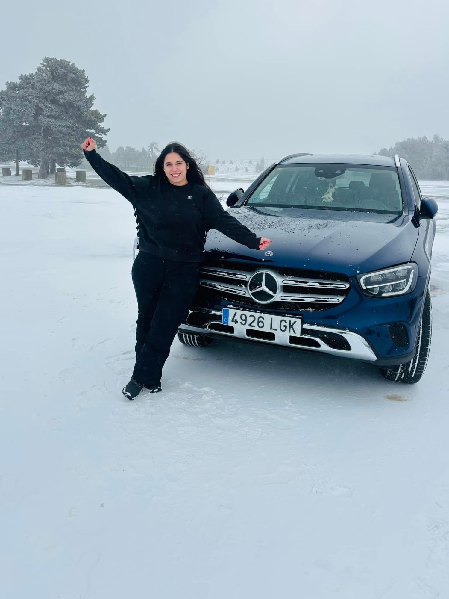 Numer rejestracyjny 4926LGK posiada MERCEDES GLC (253)