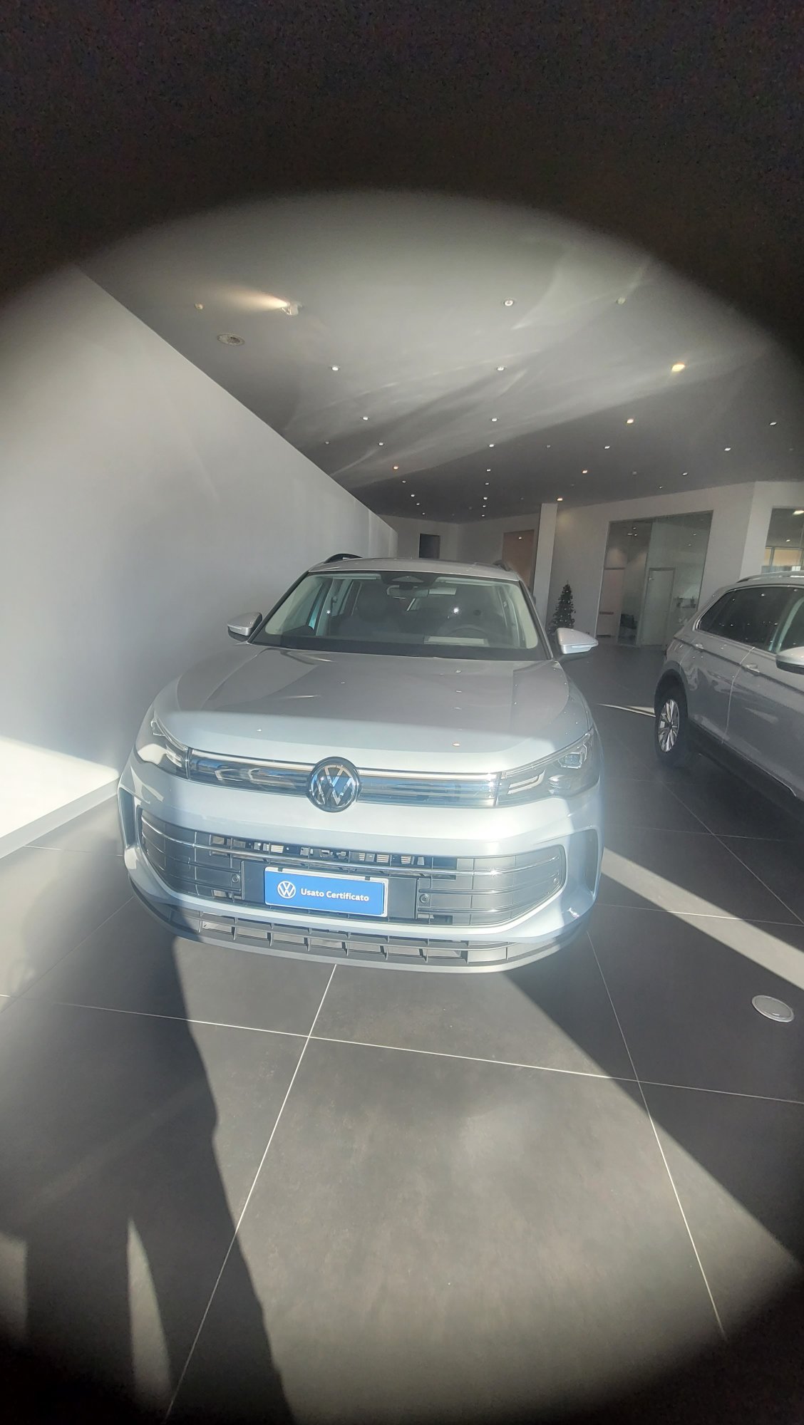 Numer rejestracyjny GV978FE posiada VOLKSWAGEN Tiguan 3a serie