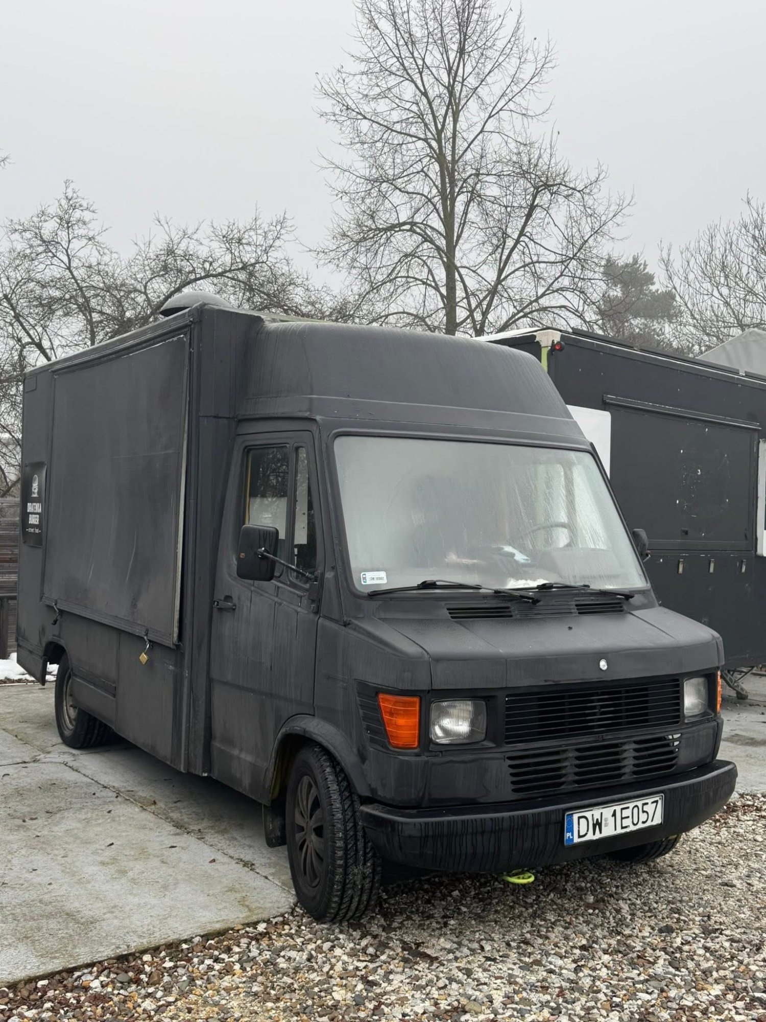 Numer rejestracyjny DW 1E057 posiada MERCEDES-BENZ 308D - DW1E057 Numer rejestracyjny DW 1E057 posiada MERCEDES-BENZ 308D - DW1E057