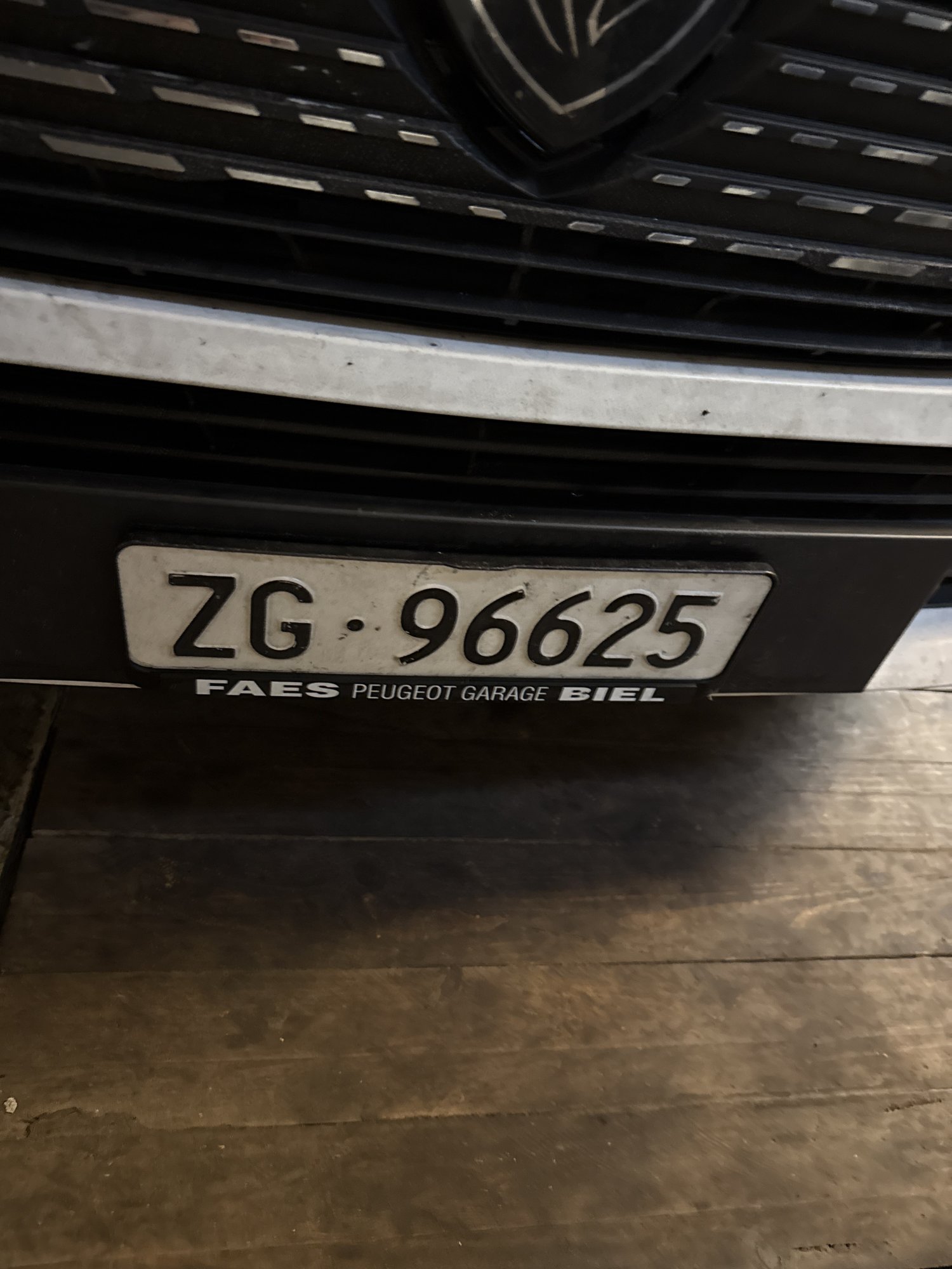 Numer rejestracyjny ZG96625 posiada  