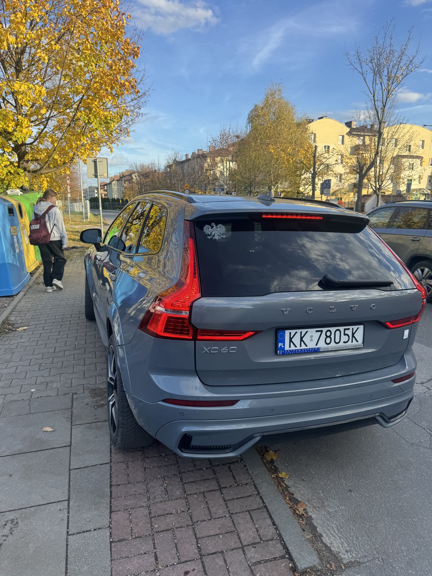 Numer rejestracyjny KK 7805K posiada VOLVO XC60 - KK7805K