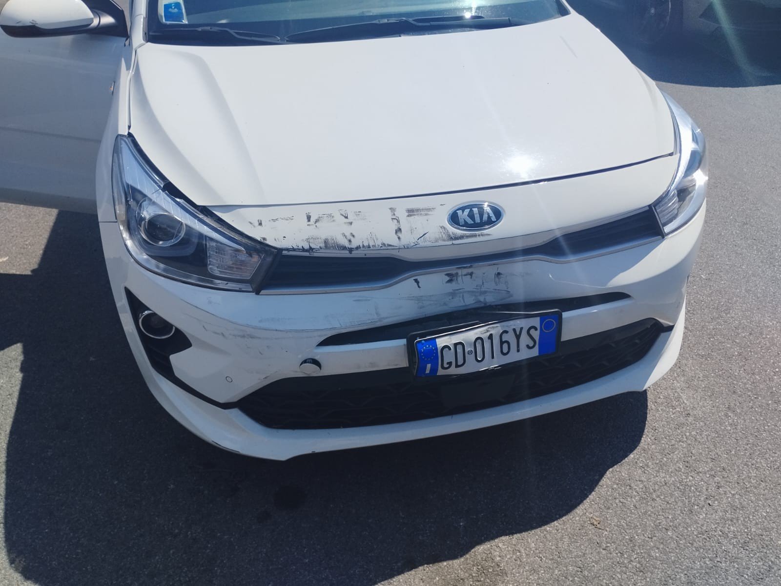 Numer rejestracyjny GD016YS posiada KIA Rio 4a serie