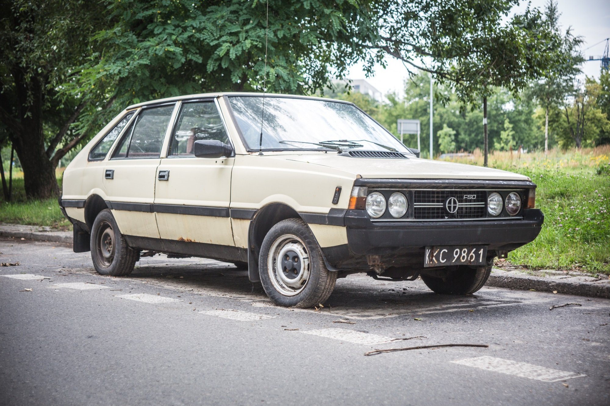 Die Registrierungsnummer GD 3051U hat SOLARIS URBINO - GD3051U