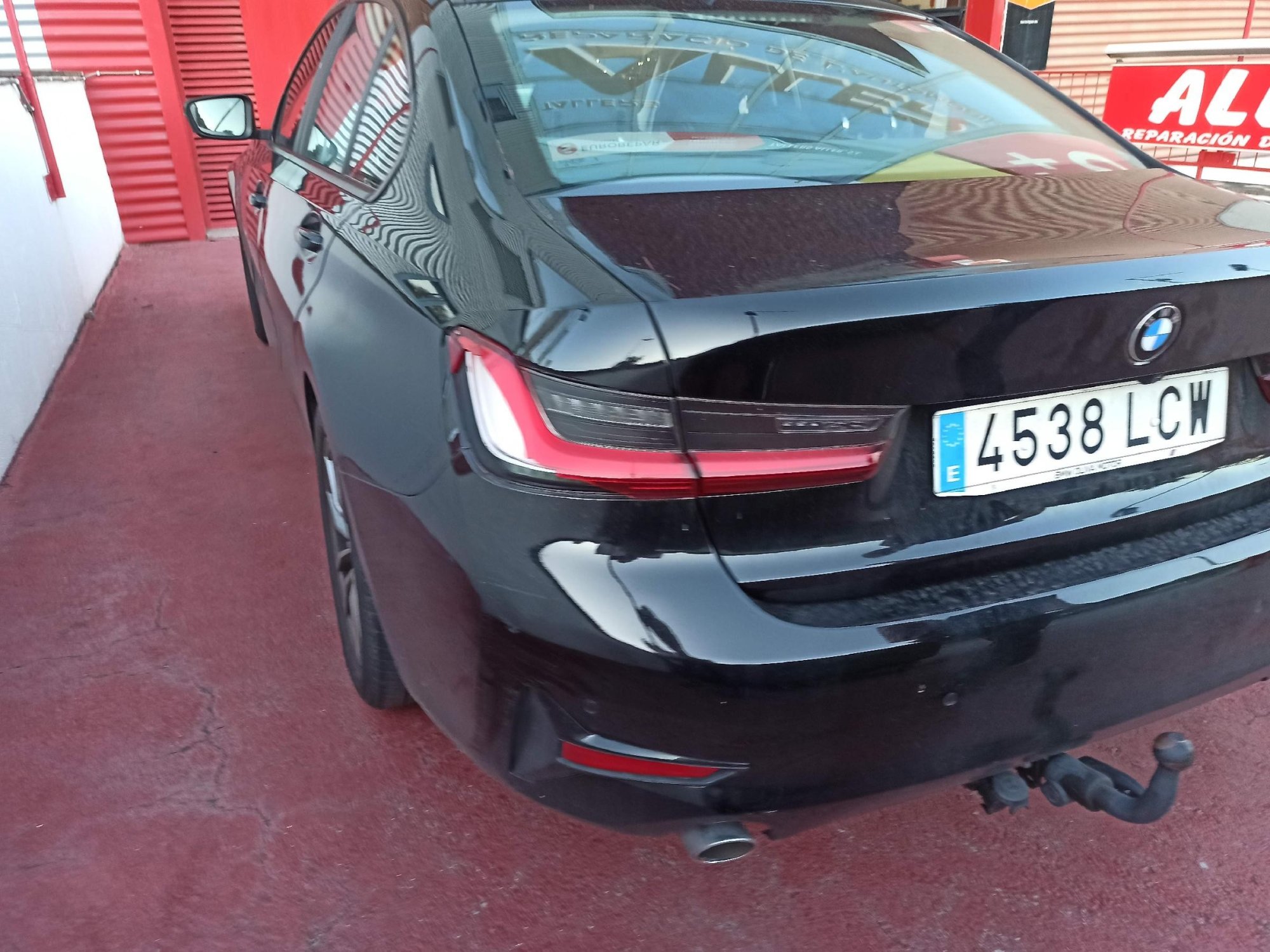 Numer rejestracyjny 4538LCW posiada BMW SERIE 3 Numer rejestracyjny 4538LCW posiada BMW SERIE 3