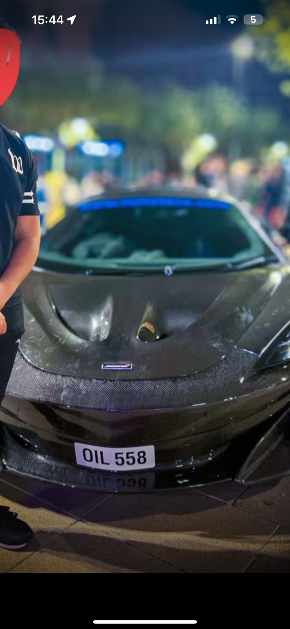 Numer rejestracyjny OIL558 posiada McLaren 