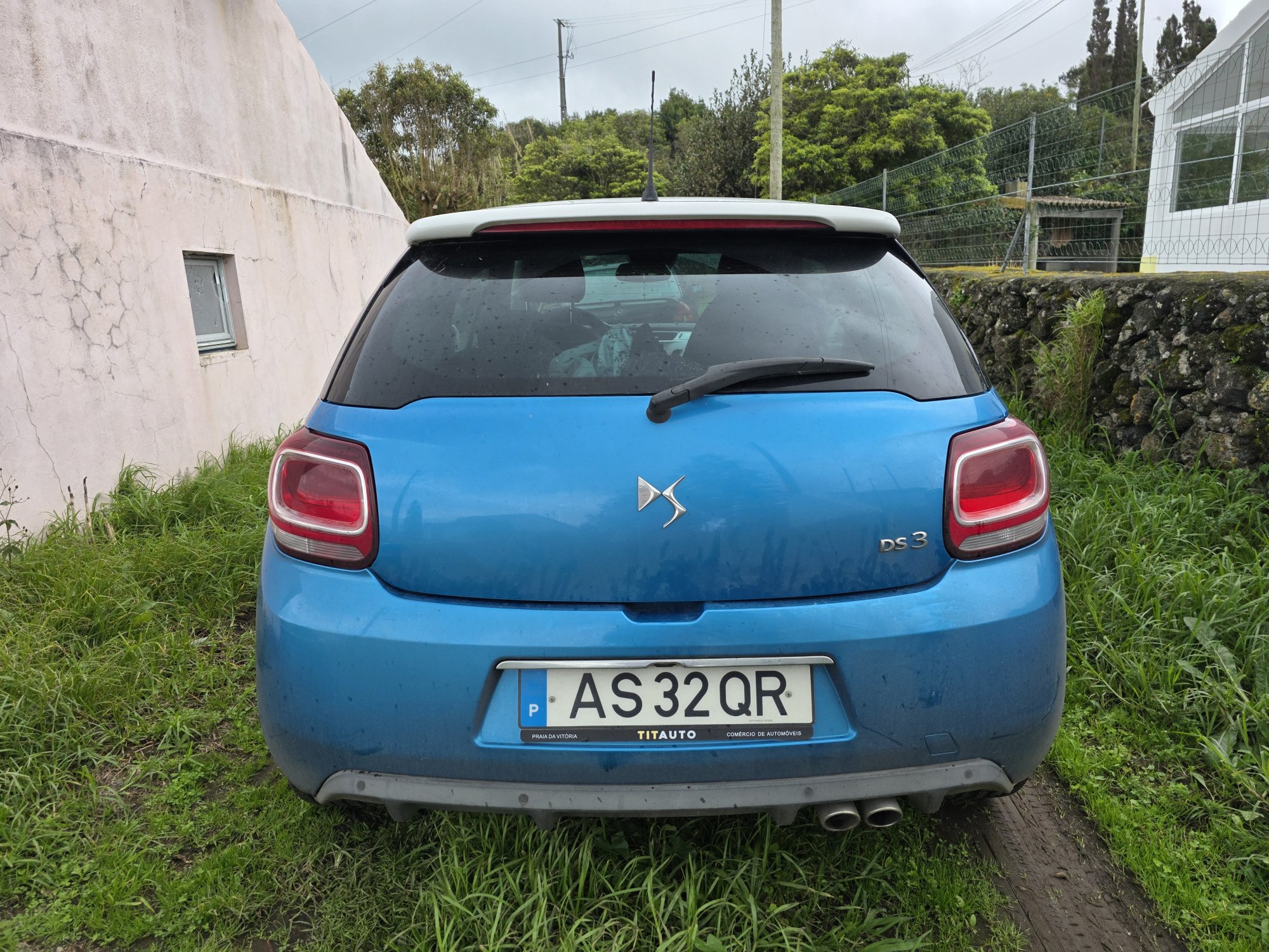 Numer rejestracyjny AS32QR posiada DS DS 3