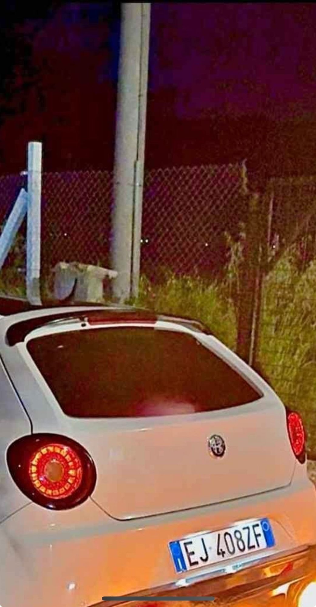 Numer rejestracyjny EJ408ZF posiada ALFA ROMEO MiTo MiTo 1.4 T 170 CV M.air SeS Q.Verde Sport Plus Pack (125 kw)