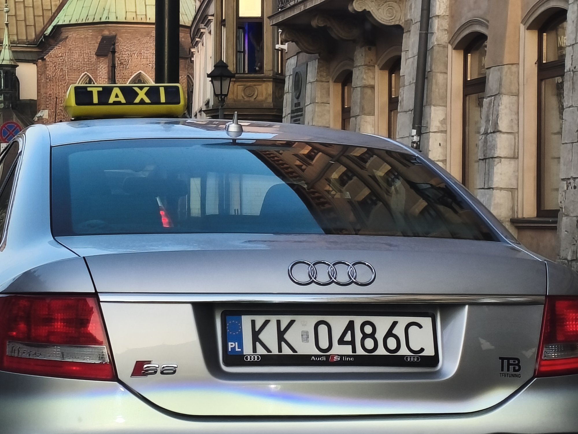 Numer rejestracyjny KK 0486C posiada AUDI A6 Avant 2.4 MR`04 E4 4F A6 Avant 2.4 MR`04 E4 4F - KK0486C Numer rejestracyjny KK 0486C posiada AUDI A6 Avant 2.4 MR`04 E4 4F A6 Avant 2.4 MR`04 E4 4F - KK0486C