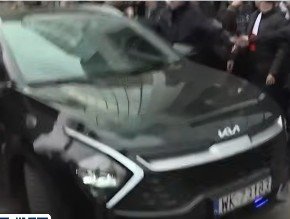 Numer rejestracyjny WK 7383 posiada HONDA CBR 600 F - WK7383