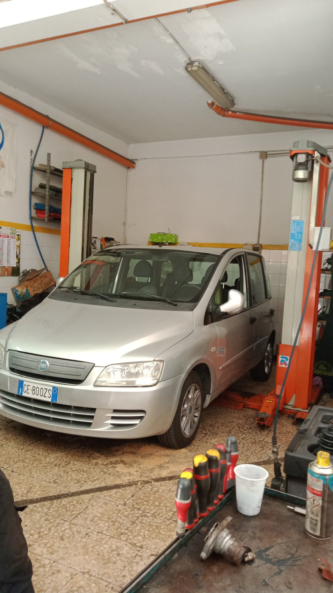 Numer rejestracyjny CE800ZS posiada AUDI A4 2a serie