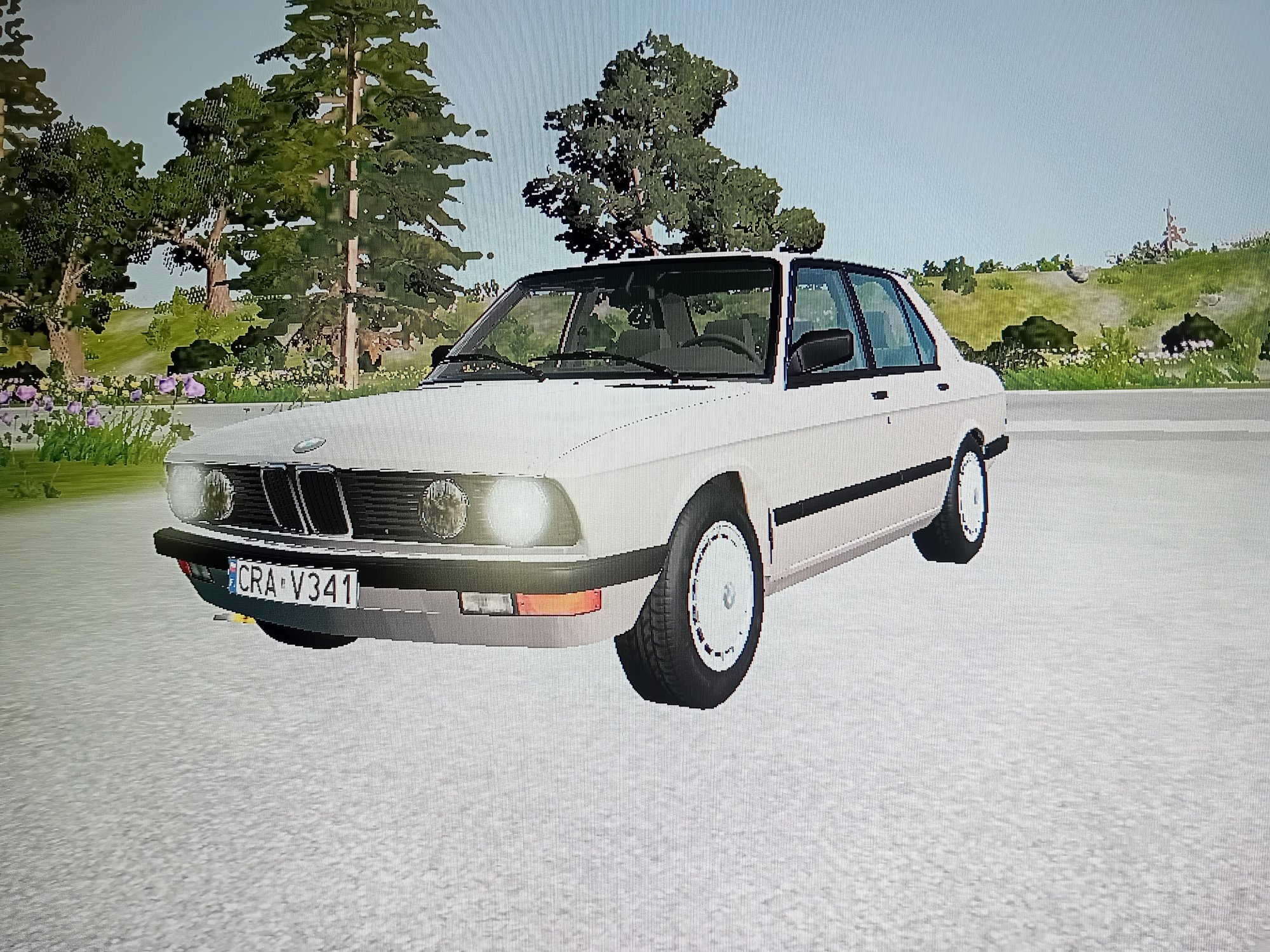 Numer rejestracyjny CRAV341 posiada BMW 