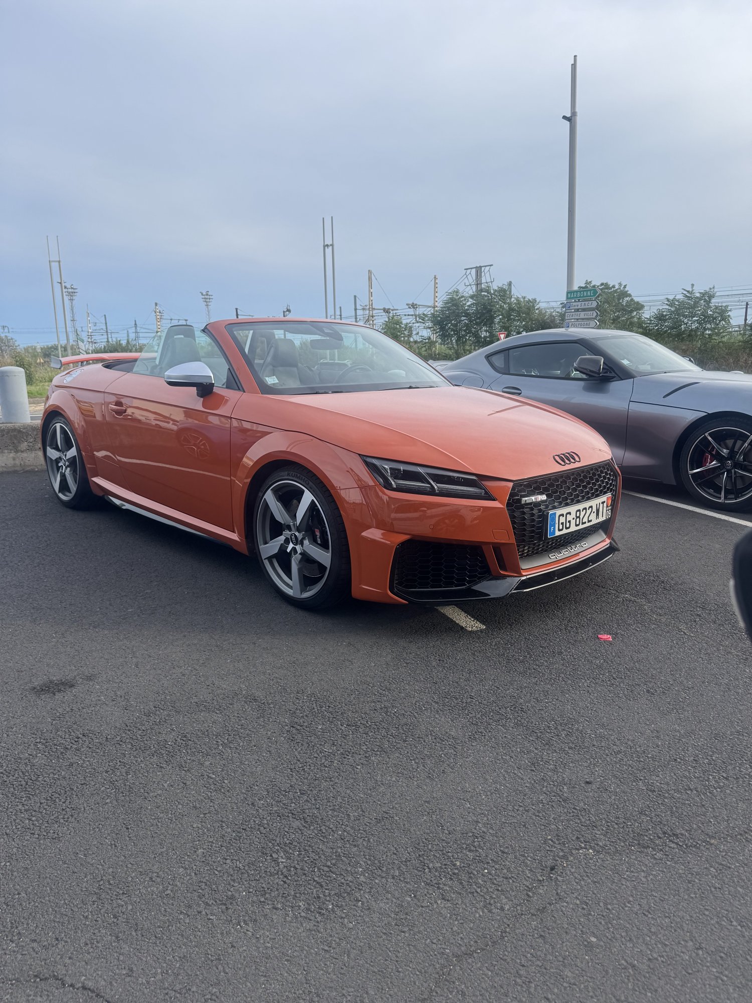 Numer rejestracyjny GG822WY posiada RENAULT TRAFIC III Numer rejestracyjny GG822WY posiada RENAULT TRAFIC III