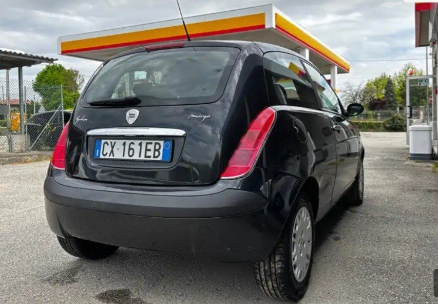 Numer rejestracyjny CX161EB posiada LANCIA Ypsilon Numer rejestracyjny CX161EB posiada LANCIA Ypsilon