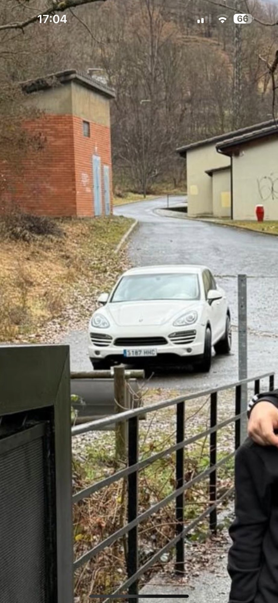 Numer rejestracyjny 5187HHC posiada PORSCHE CAYENNE