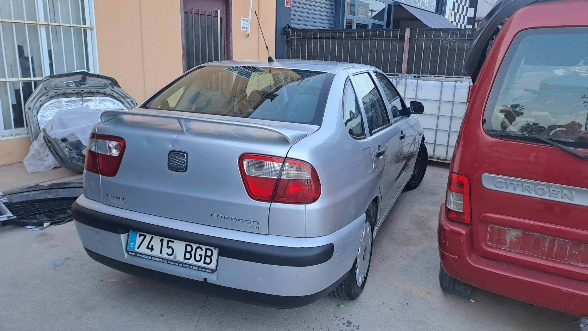 Numer rejestracyjny 7415BGB posiada SEAT CORDOBA