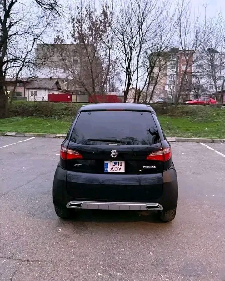 Numer rejestracyjny TL18ADY posiada  