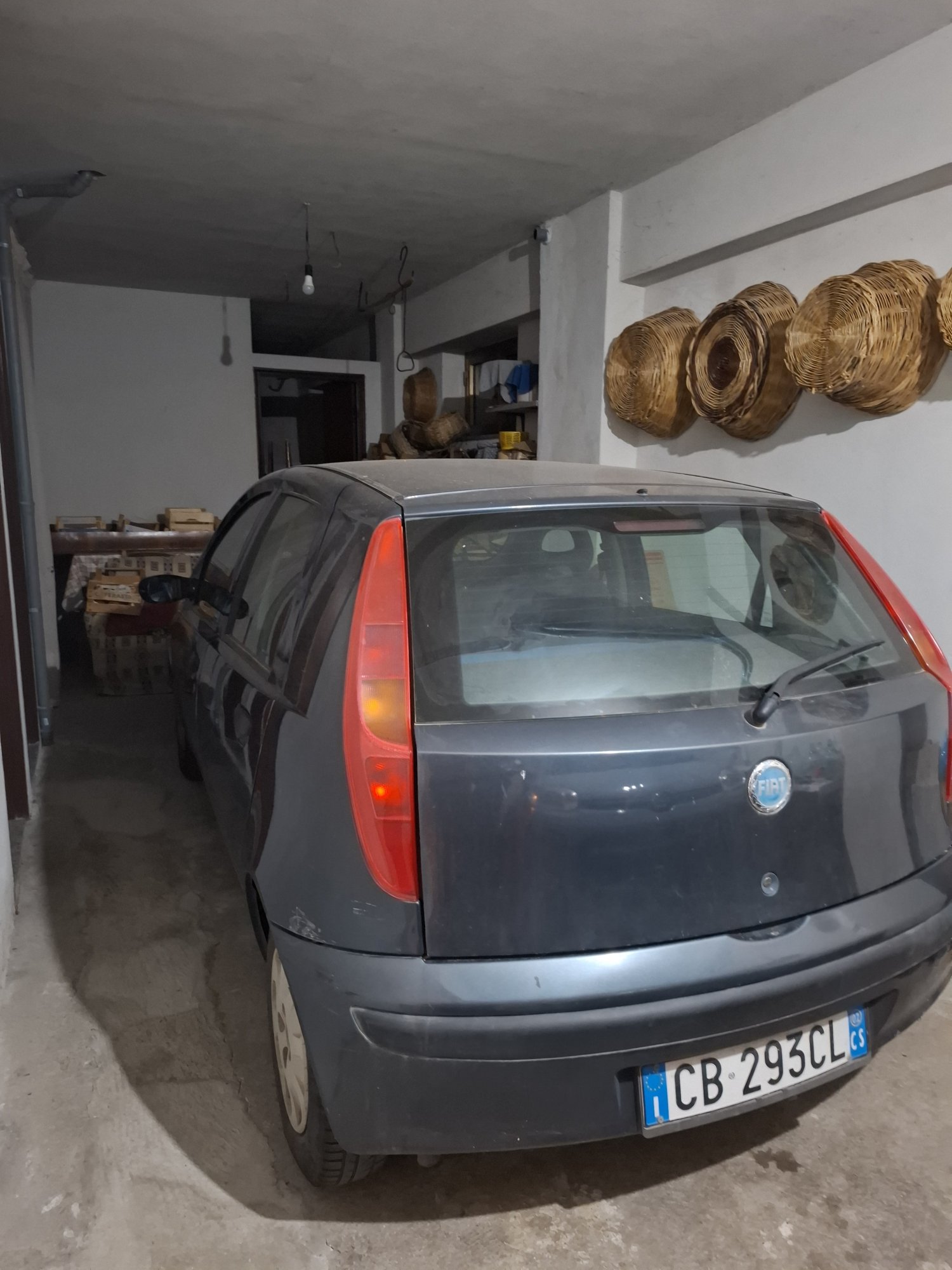 Numer rejestracyjny CB293CL posiada Fiat 