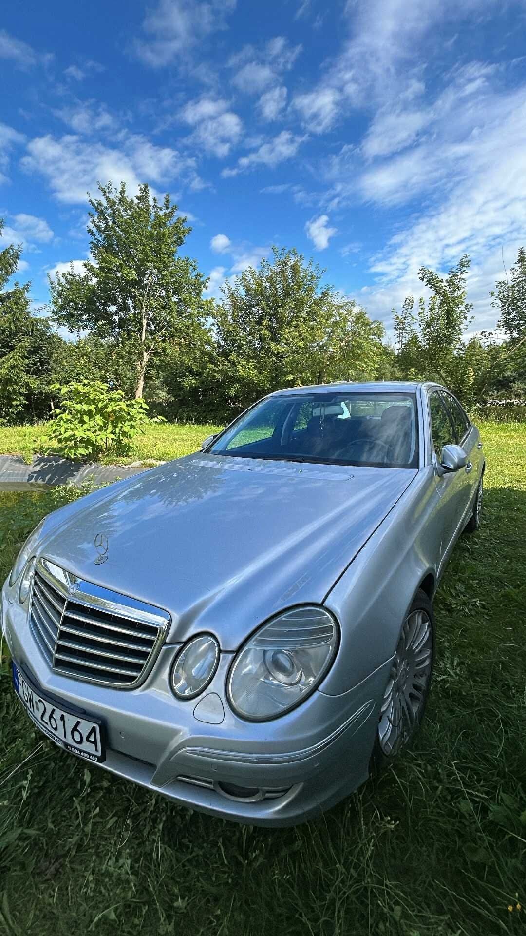 Numer rejestracyjny SW 26164 posiada RENAULT Laguna II Grandtour 1.9 DCI MR`01 E3 Privilege - SW26164