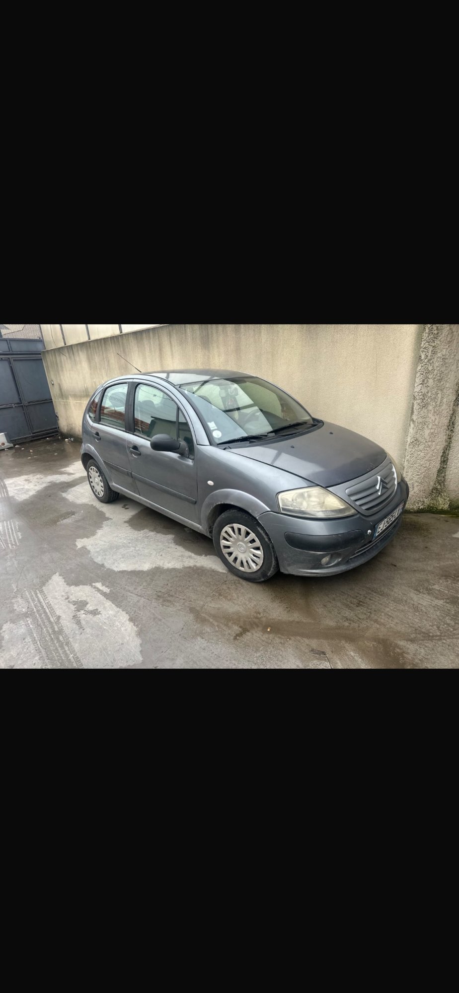 Numer rejestracyjny EX985LX posiada RENAULT MEGANE IV