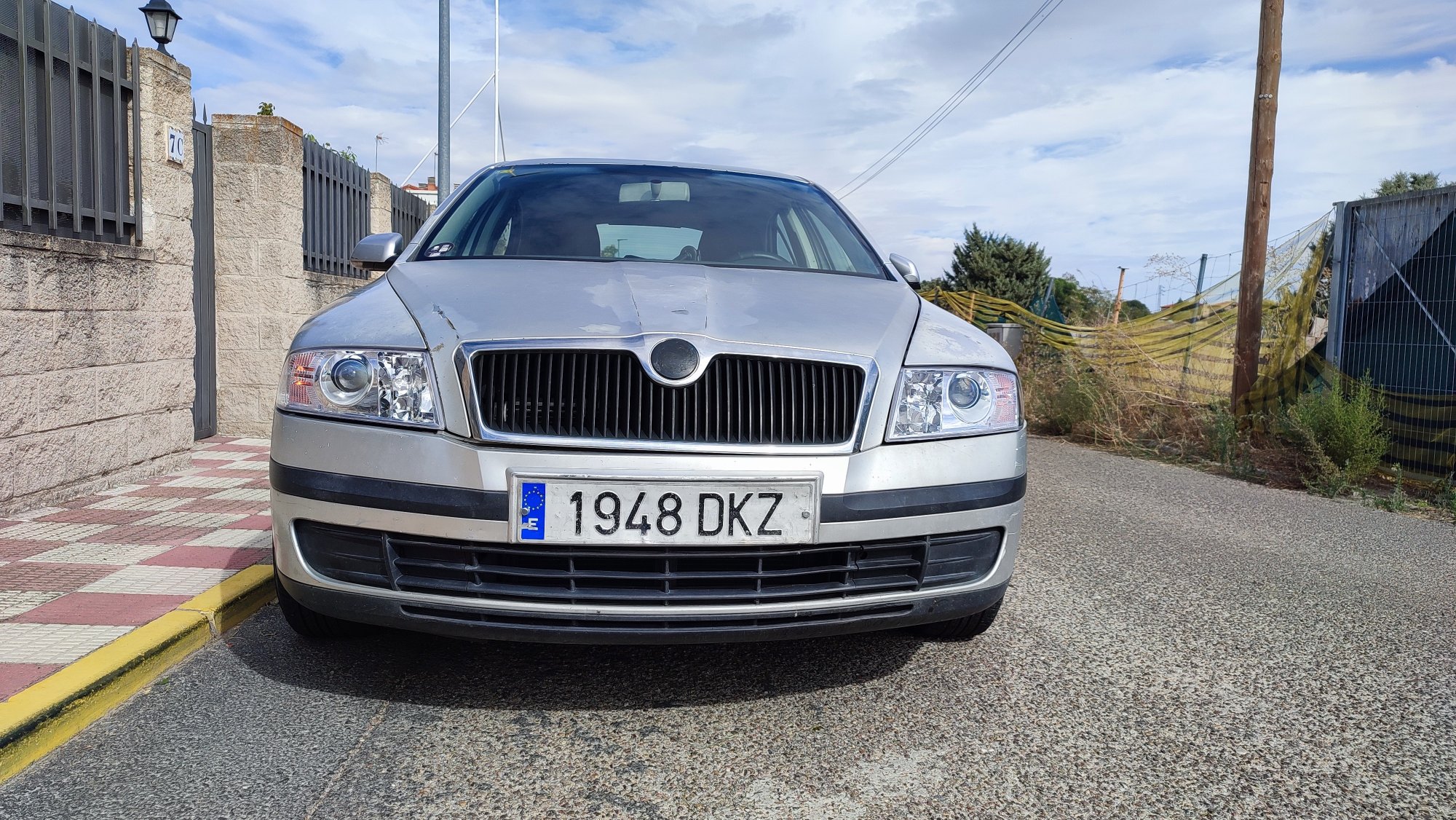 Numer rejestracyjny 1948DKZ posiada SKODA OCTAVIA