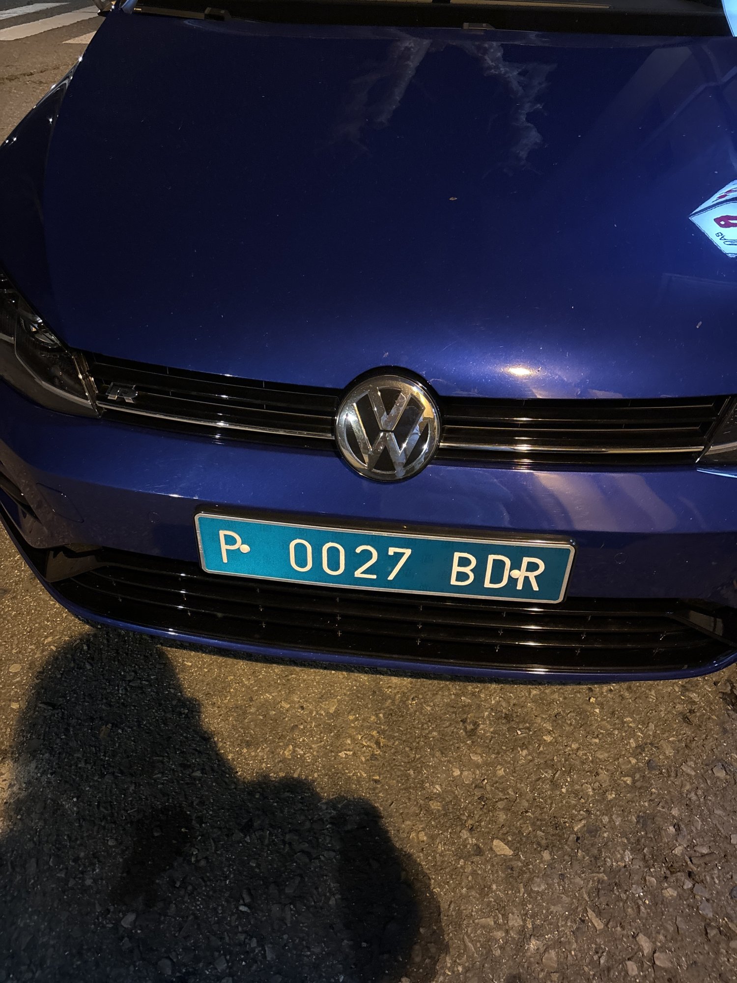 Numer rejestracyjny P0027BDR posiada Volkswagen 