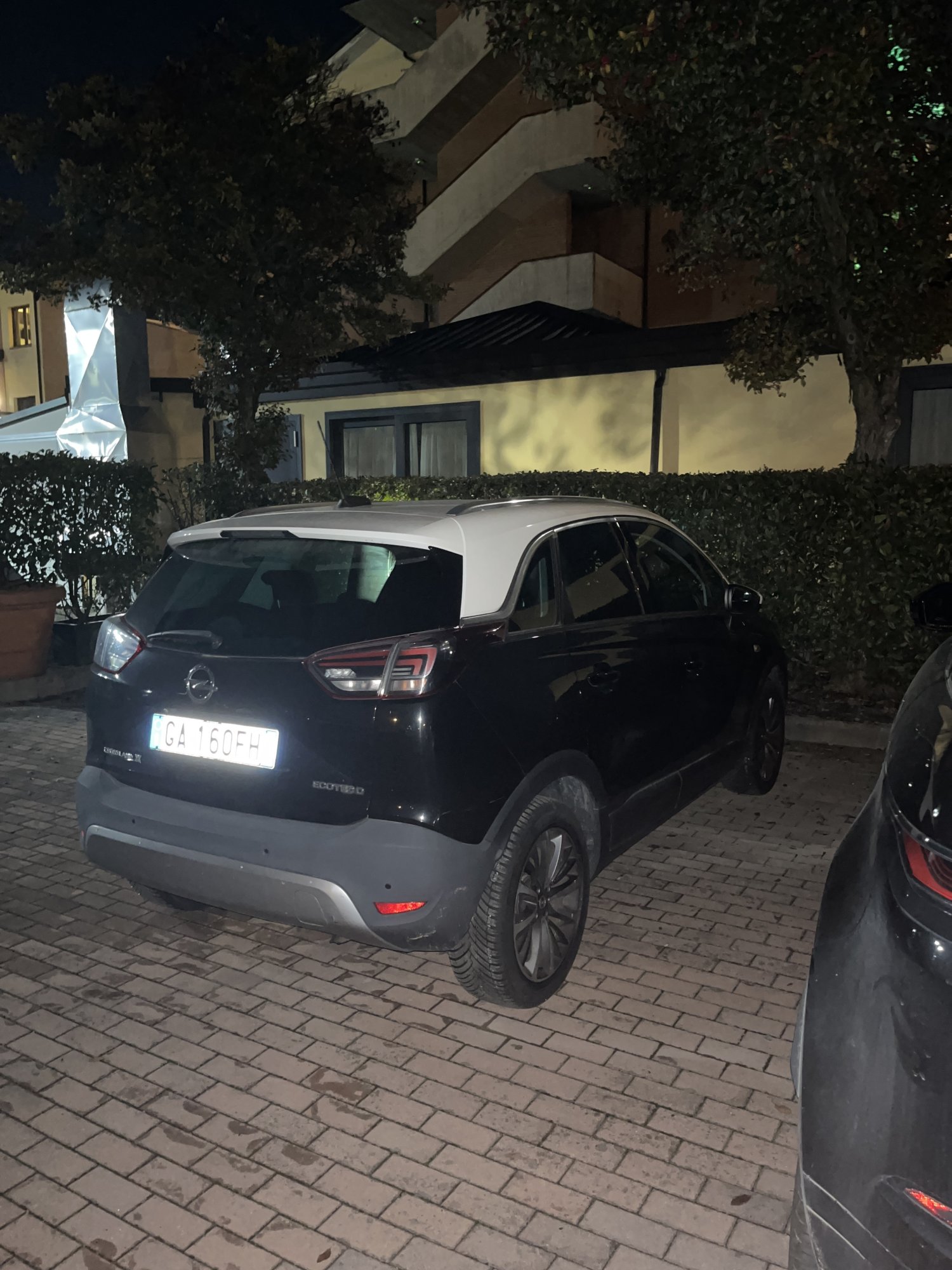 Numer rejestracyjny GA160FH posiada OPEL Crossland