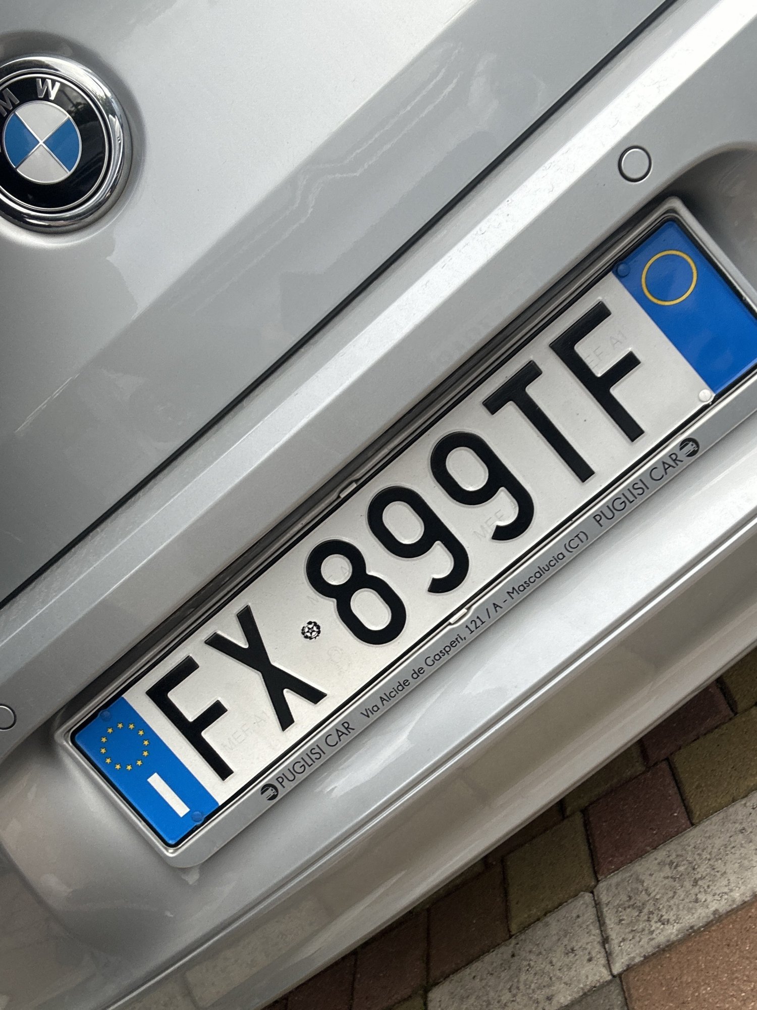 Numer rejestracyjny FX899TF posiada BMW Serie 1 Numer rejestracyjny FX899TF posiada BMW Serie 1