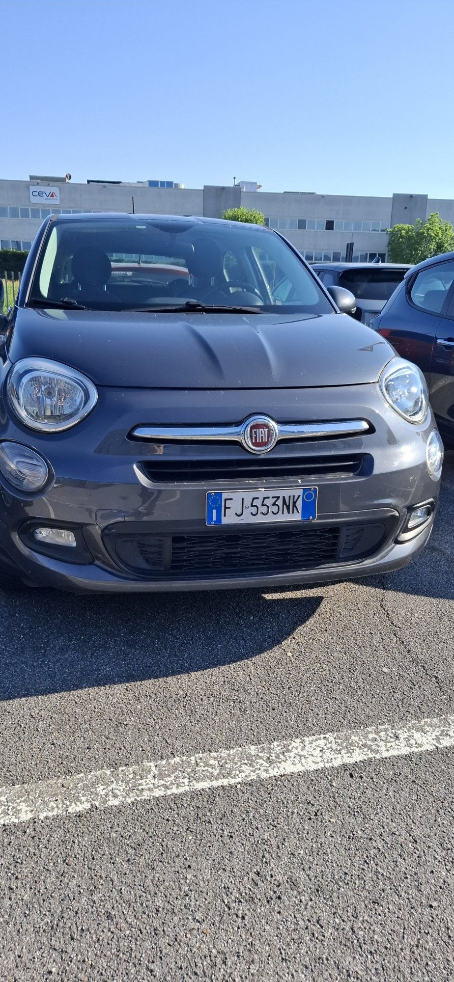 Numer rejestracyjny FJ553NK posiada FIAT FIAT 500X