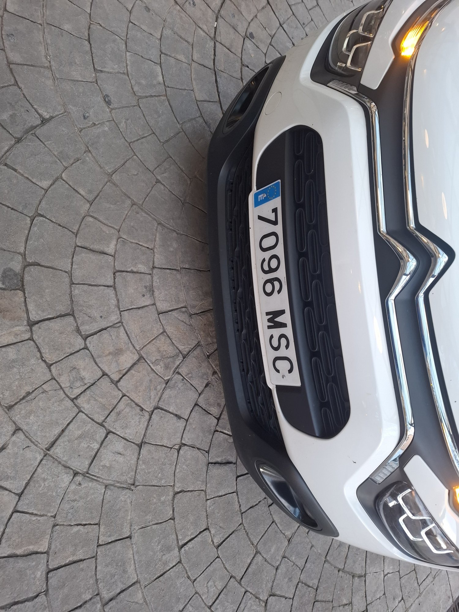 Numer rejestracyjny 7096MSC posiada CITROEN C3