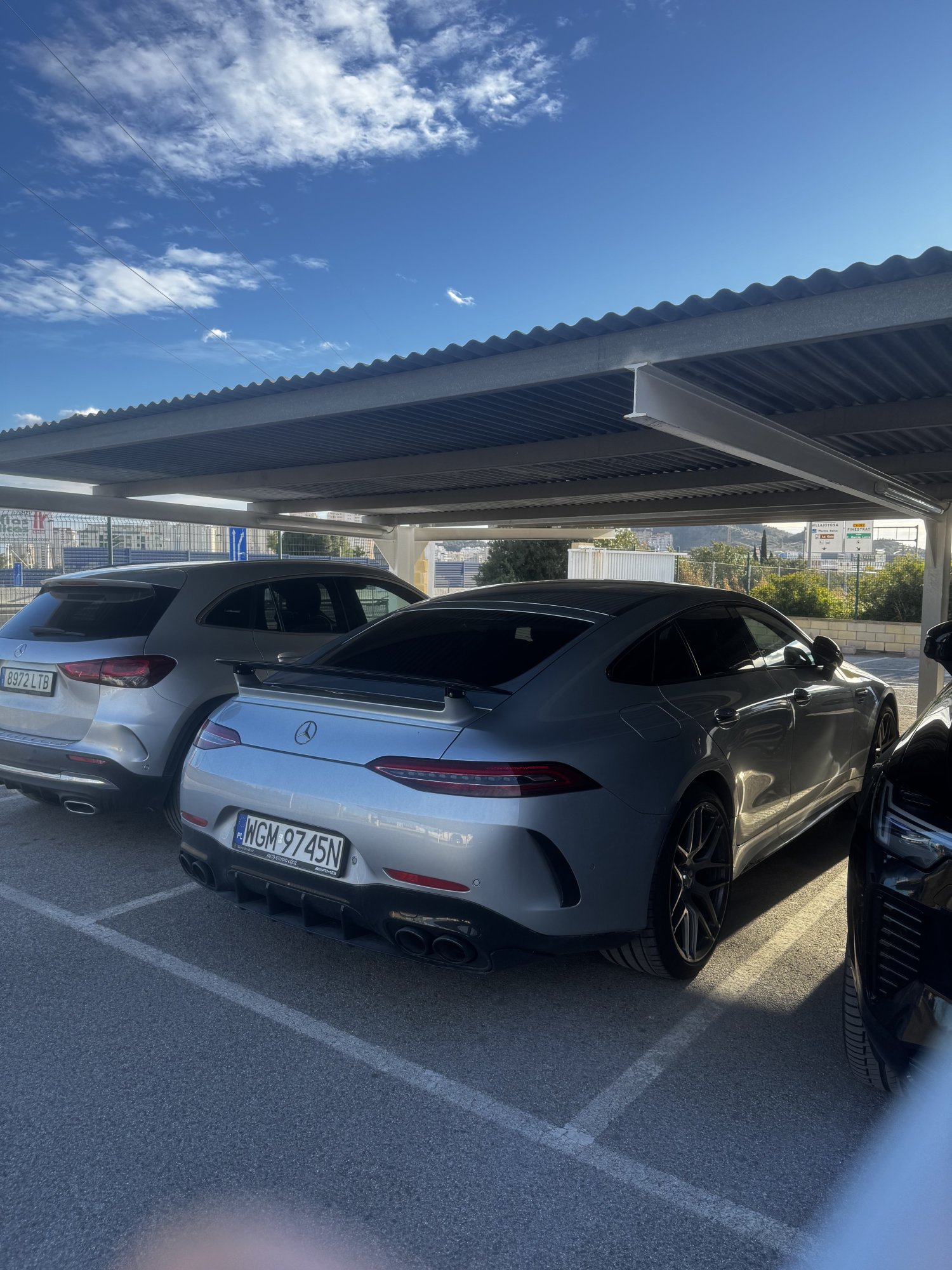 Numer rejestracyjny WGM 9745N posiada MERCEDES-BENZ AMG GT 43 4MATIC+ - WGM9745N