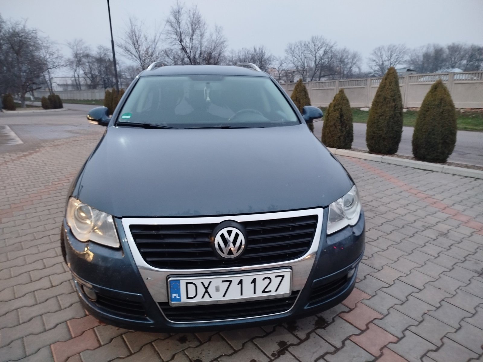 Numer rejestracyjny DX 71127 posiada VOLKSWAGEN Passat B6 2.0 TDI MR`05 E4 Trendline DPF - DX71127