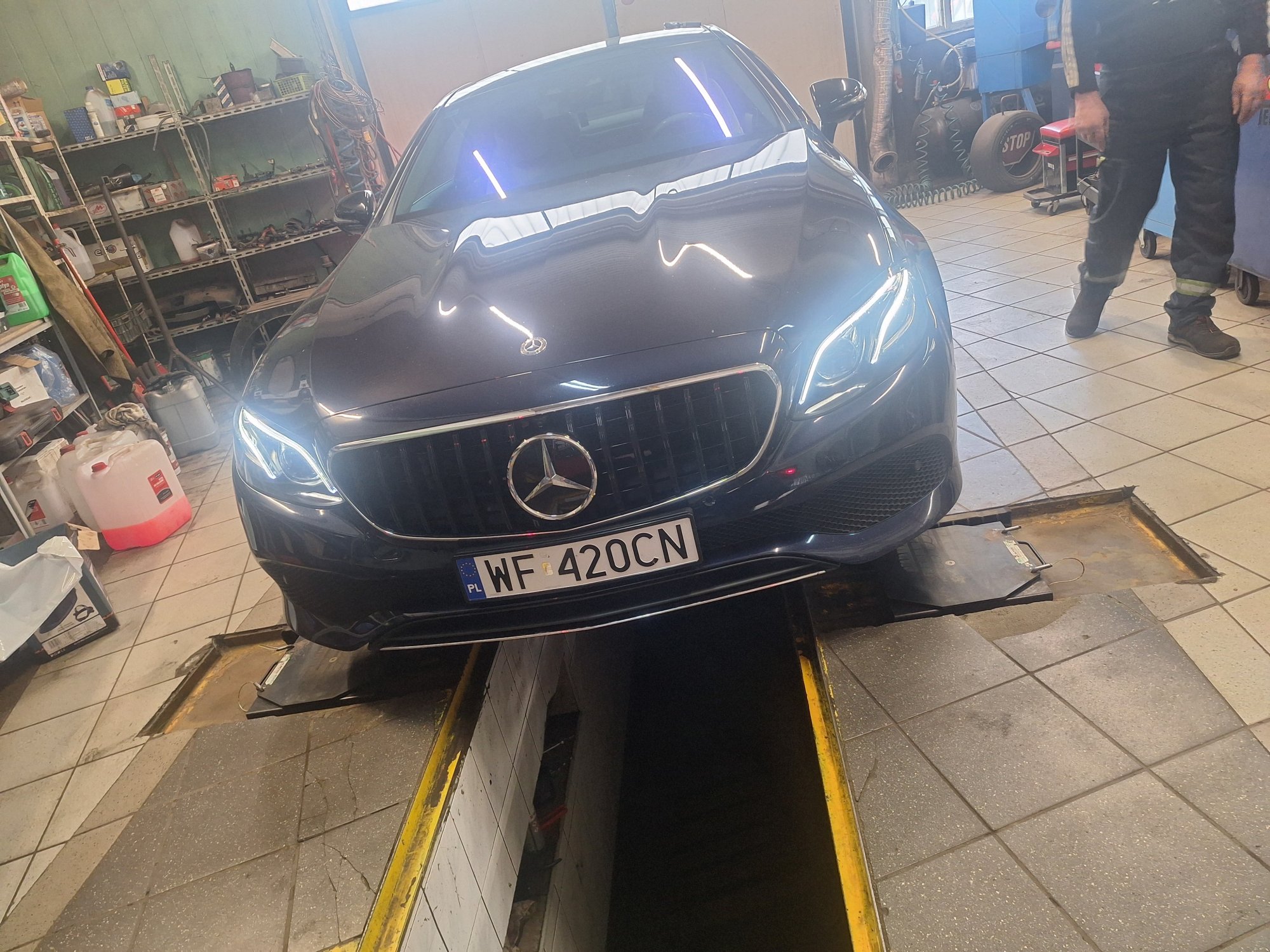Numer rejestracyjny WF 420CN posiada MERCEDES-BENZ C 220 d MR`18 E6 205 C 220 d MR`18 E6 205 - WF420CN