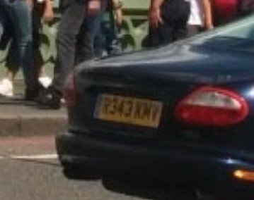 Numer rejestracyjny R343KWV posiada  