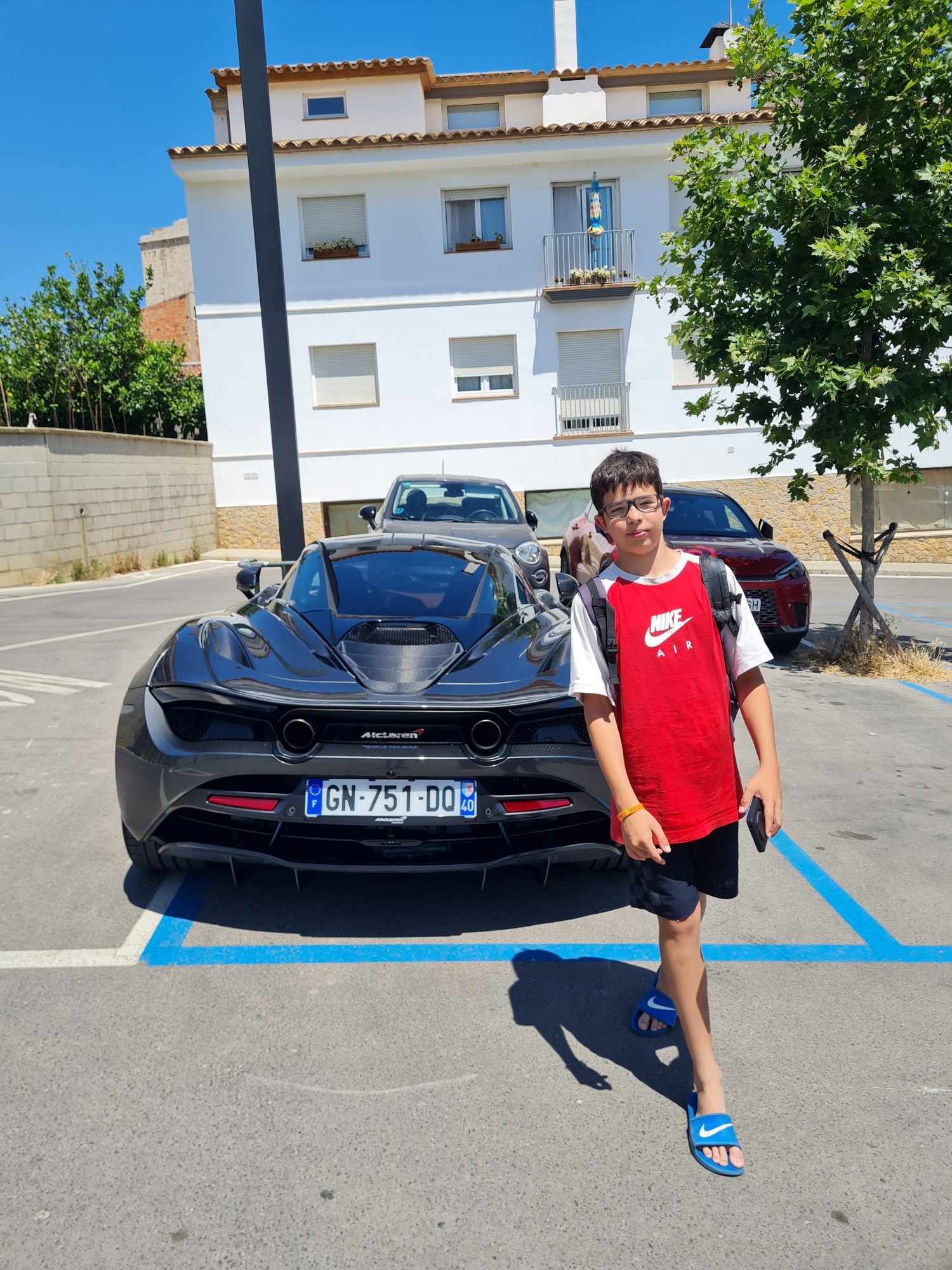 Numer rejestracyjny DJ396VX posiada BENTLEY CONTINENTAL GT