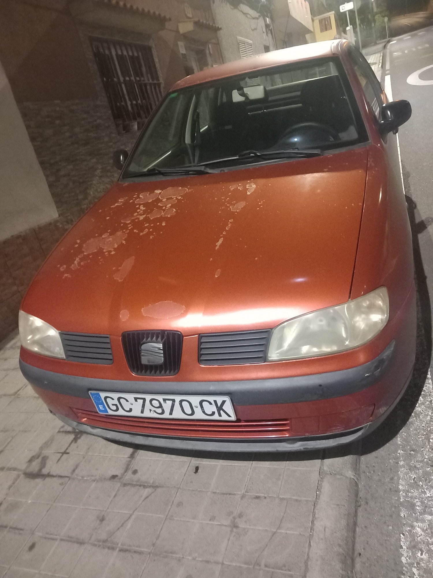 Numer rejestracyjny GC7970CK posiada SEAT CORDOBA