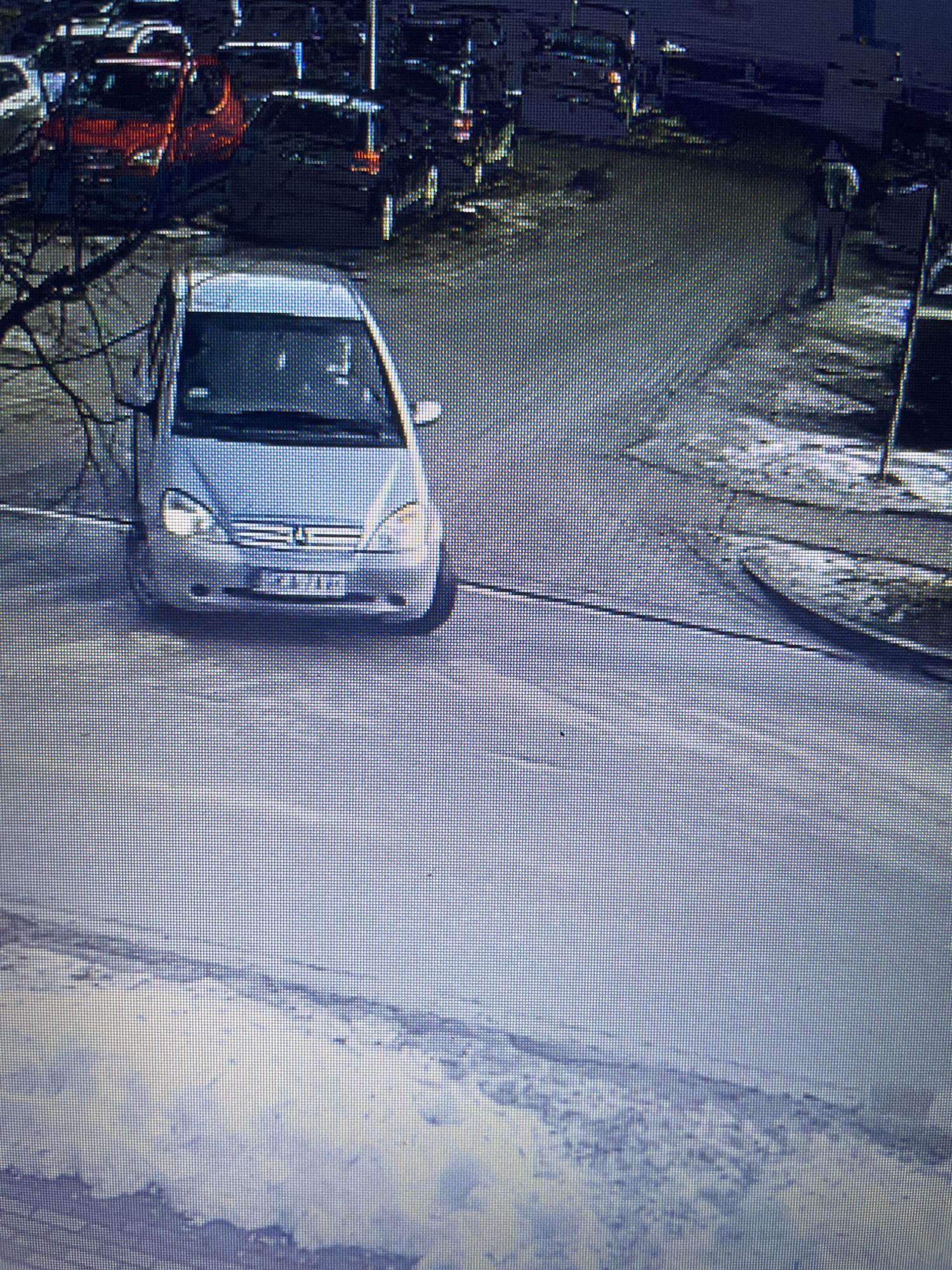 Numer rejestracyjny GKA 74W6 posiada JAGUAR S-Type 4.0 MR`99 S-Type 4.0 MR`99 - GKA74W6 Numer rejestracyjny GKA 74W6 posiada JAGUAR S-Type 4.0 MR`99 S-Type 4.0 MR`99 - GKA74W6