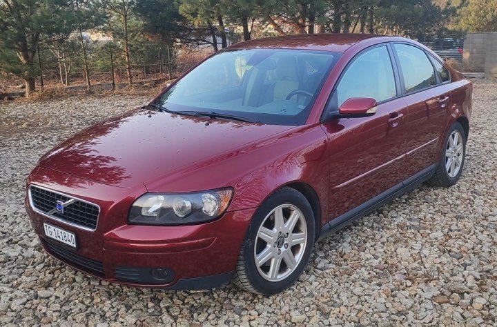 Numer rejestracyjny TG14840 posiada Volvo S40
