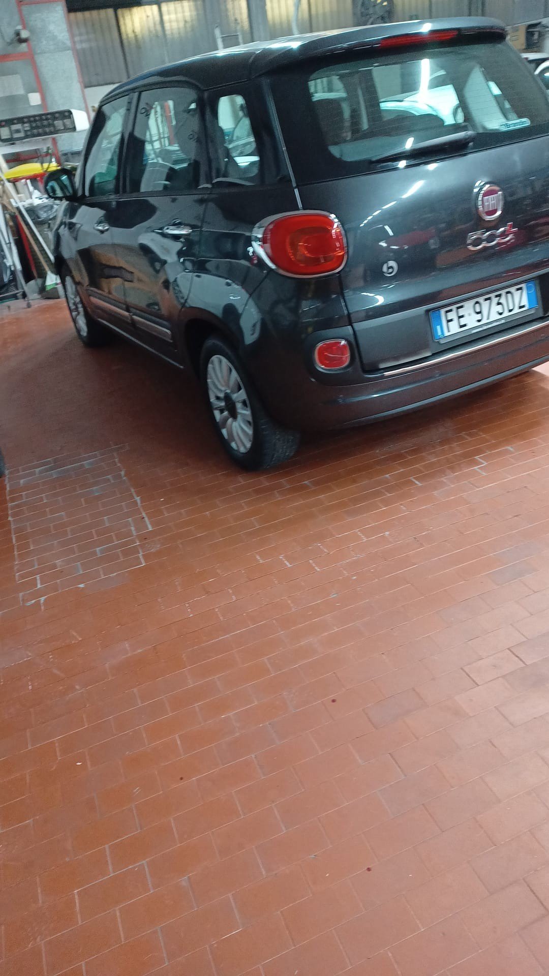 Numer rejestracyjny FE973DZ posiada FIAT 500L Numer rejestracyjny FE973DZ posiada FIAT 500L