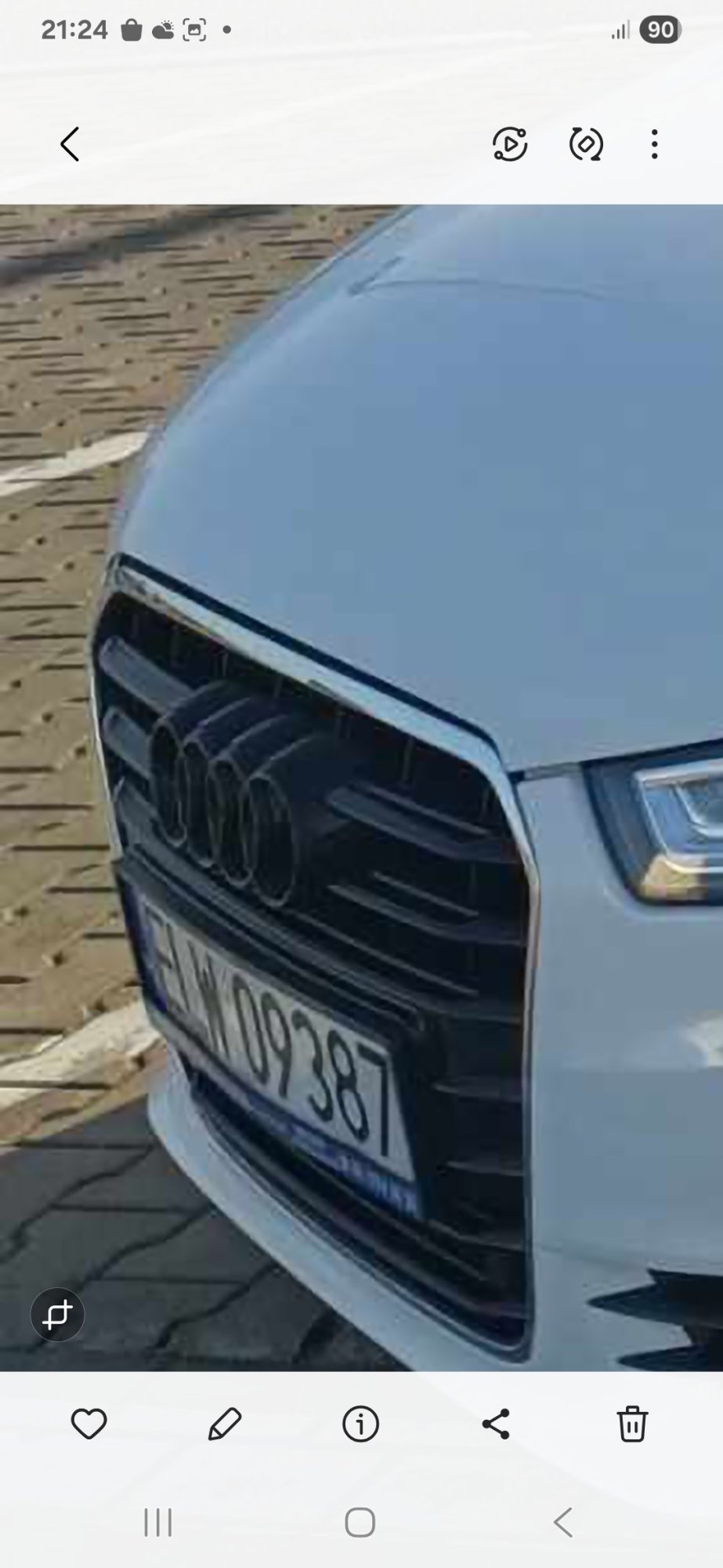 Numer rejestracyjny ELW 09387 posiada AUDI A6 AVANT - ELW09387