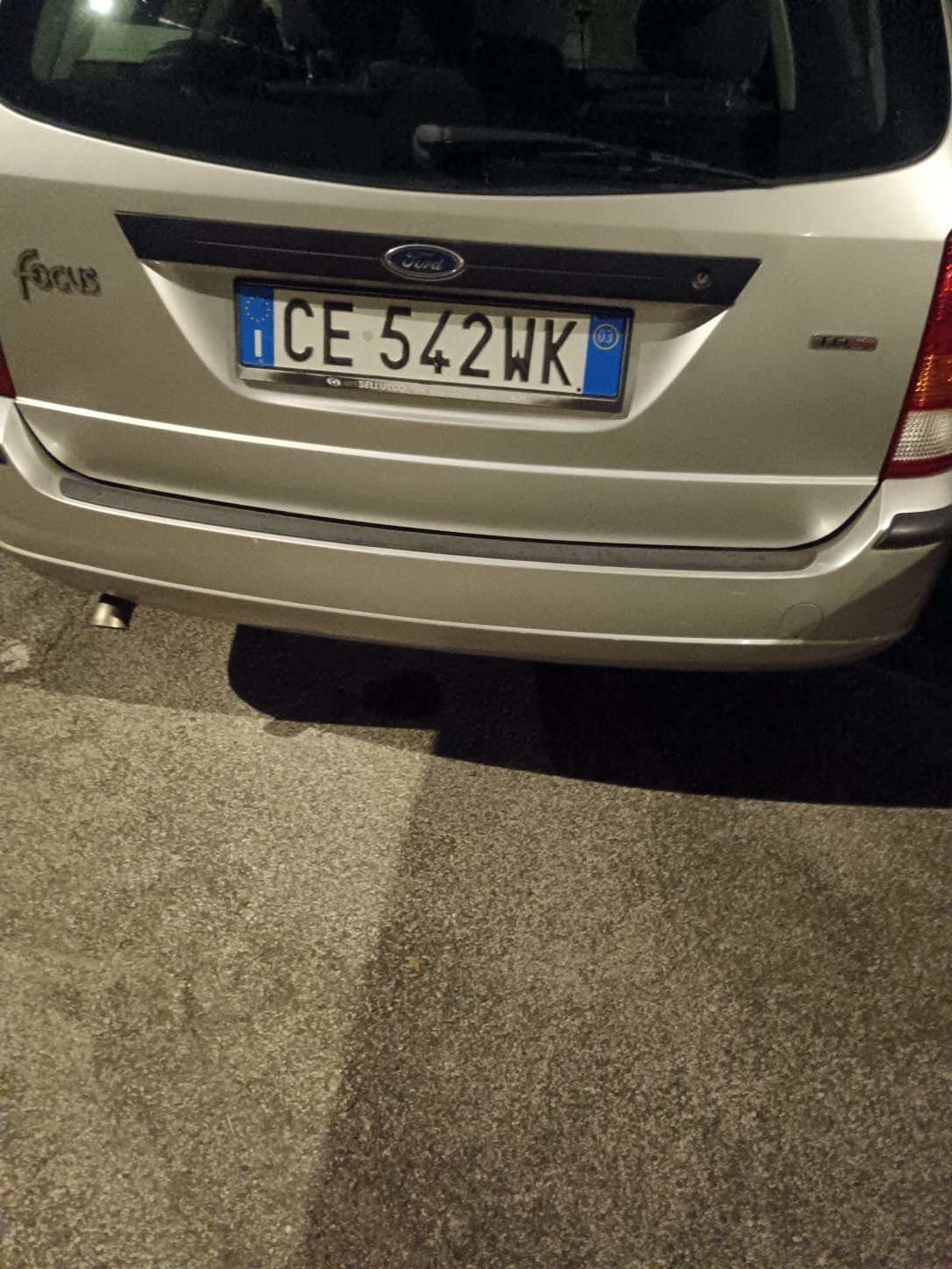 Numer rejestracyjny CE542WK posiada FORD Focus 1a serie