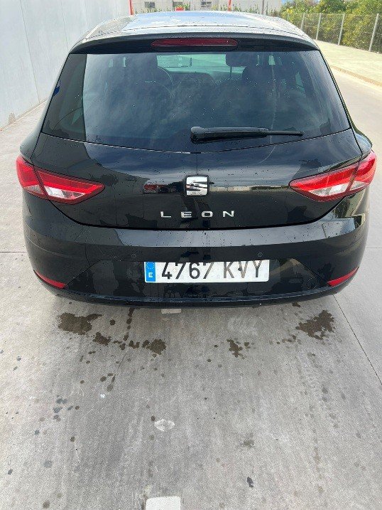 Numer rejestracyjny 4767KVY posiada SEAT LEON X-PERIENCE